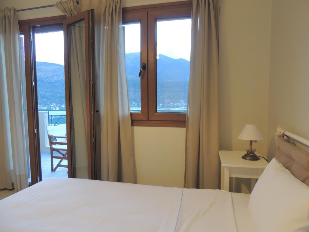 Villa Panorea Yénion Екстериор снимка
