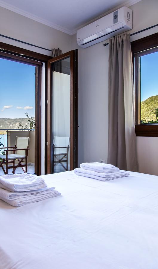 Villa Panorea Yénion Екстериор снимка