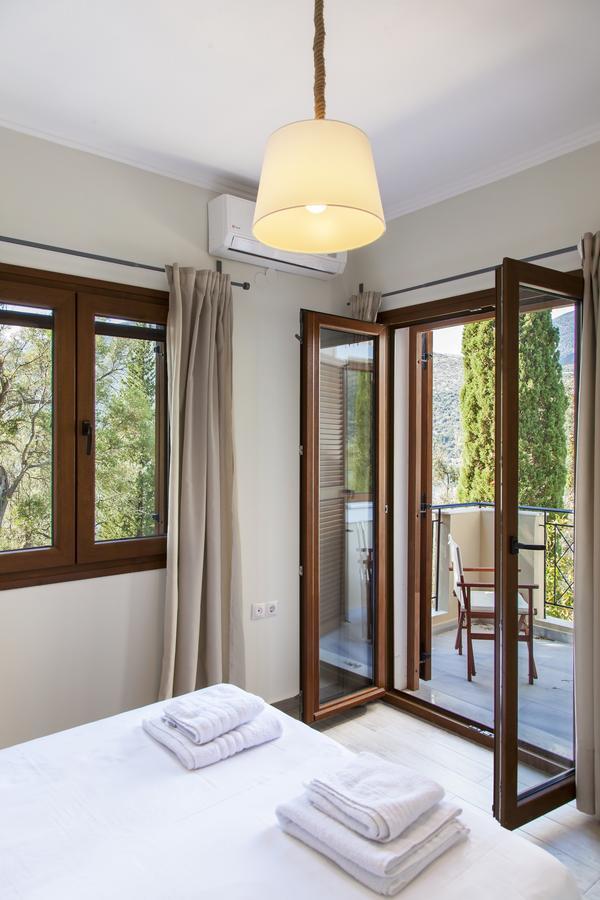 Villa Panorea Yénion Екстериор снимка